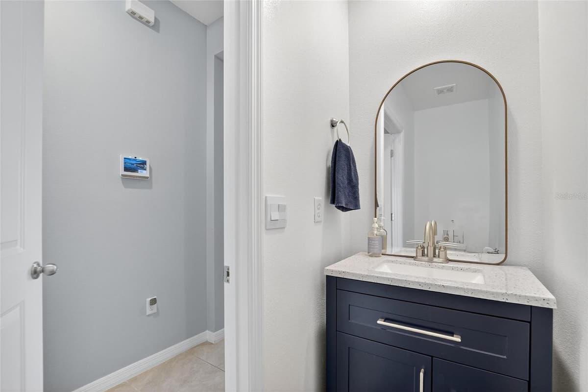 5055 CAPTAIN DAVIS DRIVE — photo 16 of 63
