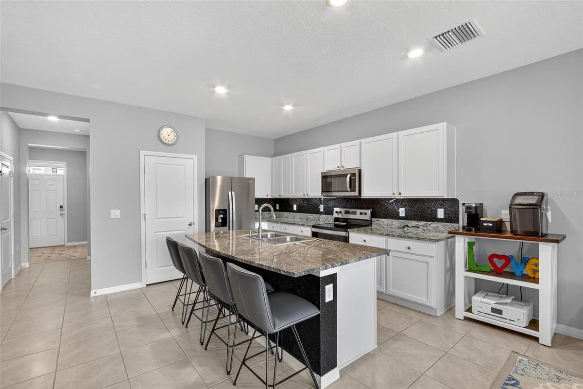5055 CAPTAIN DAVIS DRIVE — photo 7 of 63