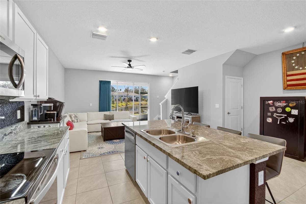 5055 CAPTAIN DAVIS DRIVE — photo 5 of 63
