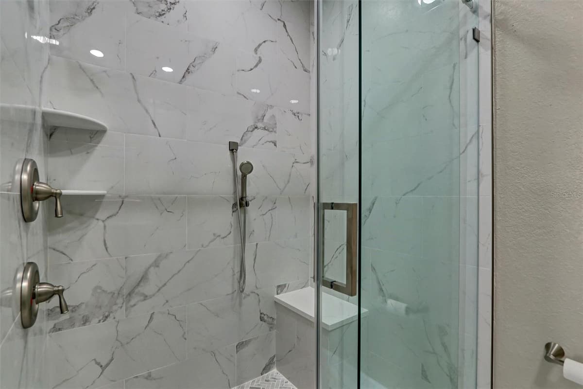 5000 CULBREATH KEY WAY — photo 10 of 73