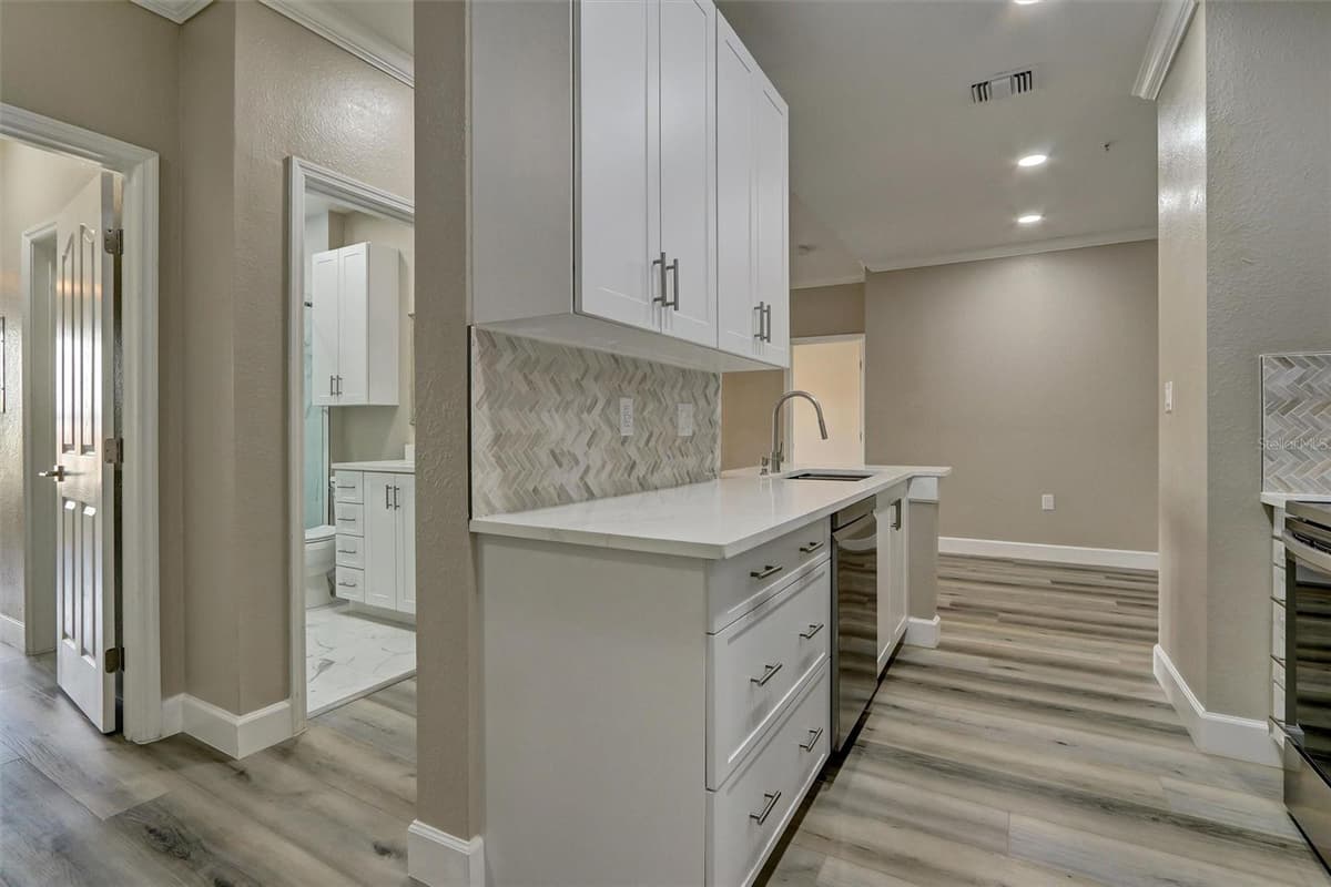 5000 CULBREATH KEY WAY — photo 2 of 73