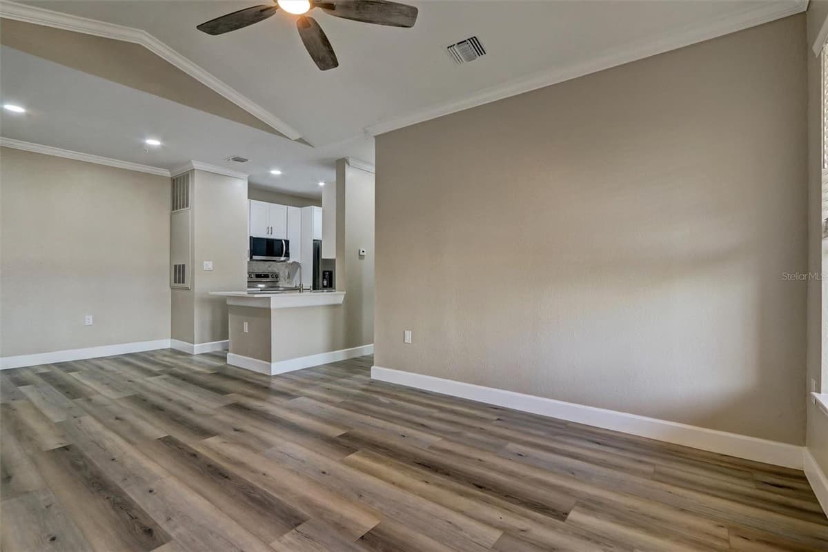 5000 CULBREATH KEY WAY — photo 7 of 73