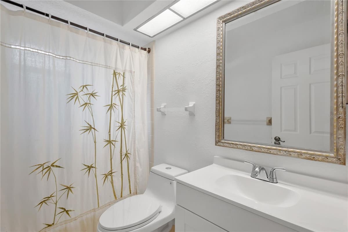 6663 DATE PALM AVENUE — photo 13 of 34