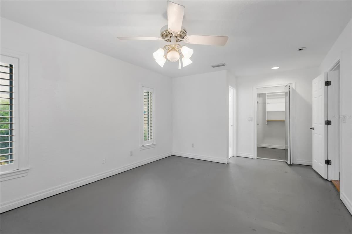 6663 DATE PALM AVENUE — photo 8 of 34