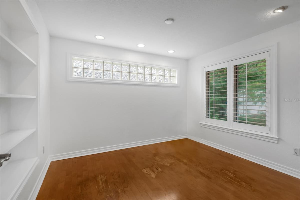 6663 DATE PALM AVENUE — photo 14 of 34