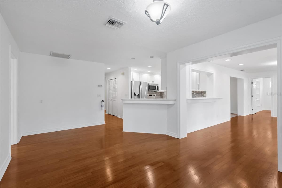 6663 DATE PALM AVENUE — photo 17 of 34