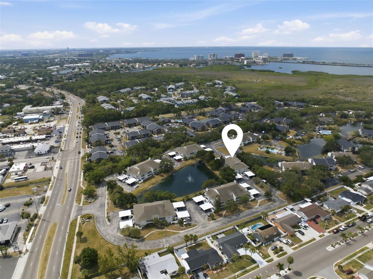 8350 SAVANNAH TRACE CIRCLE — photo 48 of 49