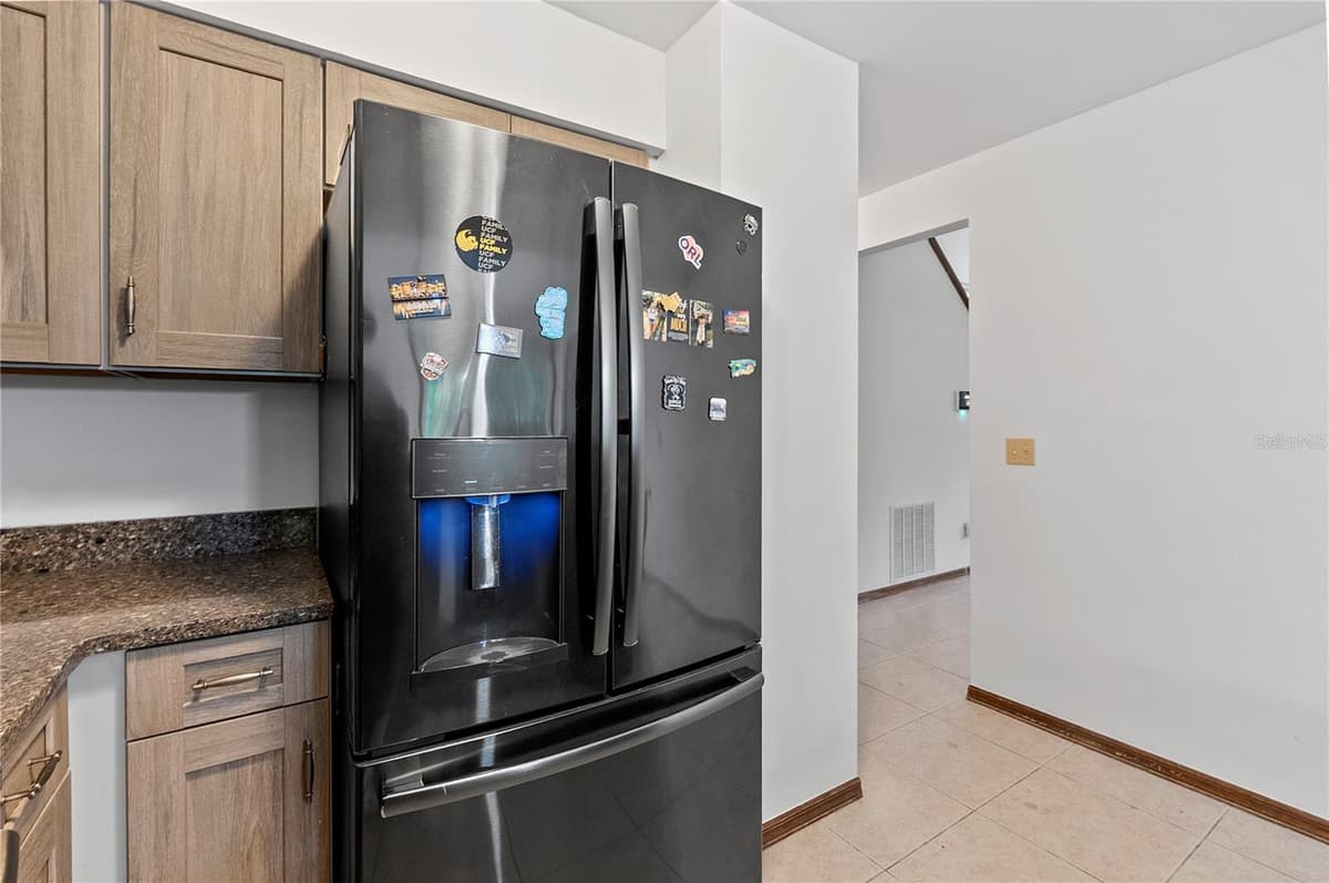 5305 DENVER DRIVE — photo 10 of 28