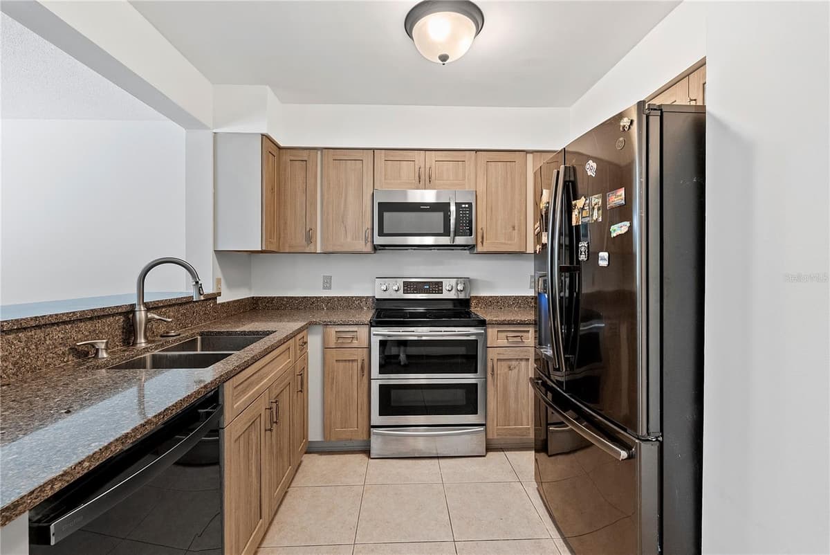 5305 DENVER DRIVE — photo 8 of 28