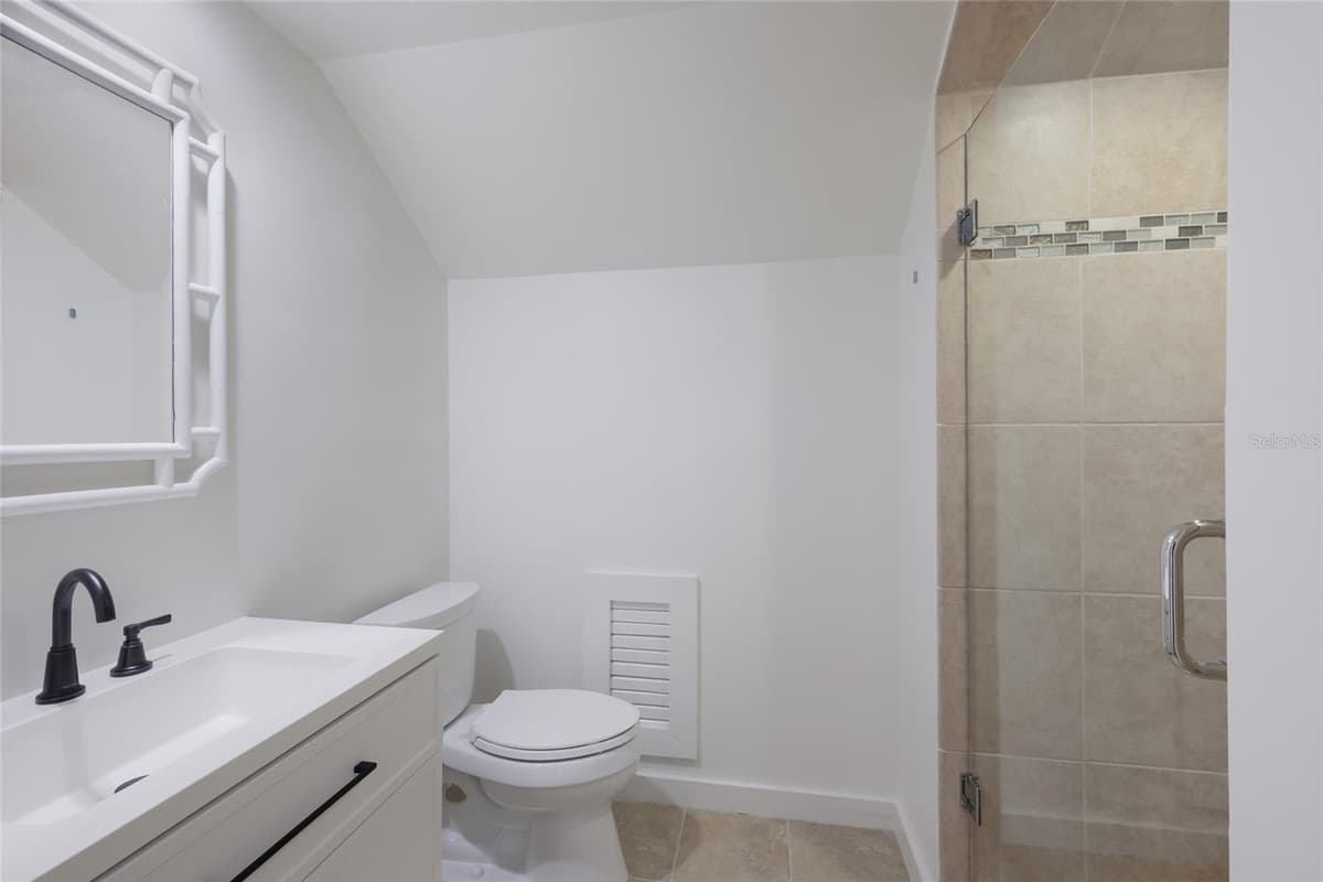 585 BUTTONWOOD BAY DRIVE — photo 46 of 70