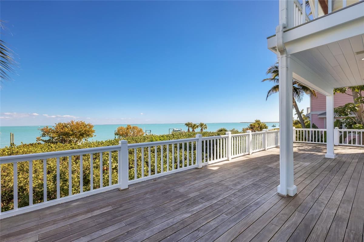 585 BUTTONWOOD BAY DRIVE — photo 43 of 70