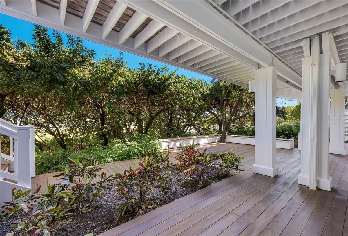 585 BUTTONWOOD BAY DRIVE — photo 48 of 70