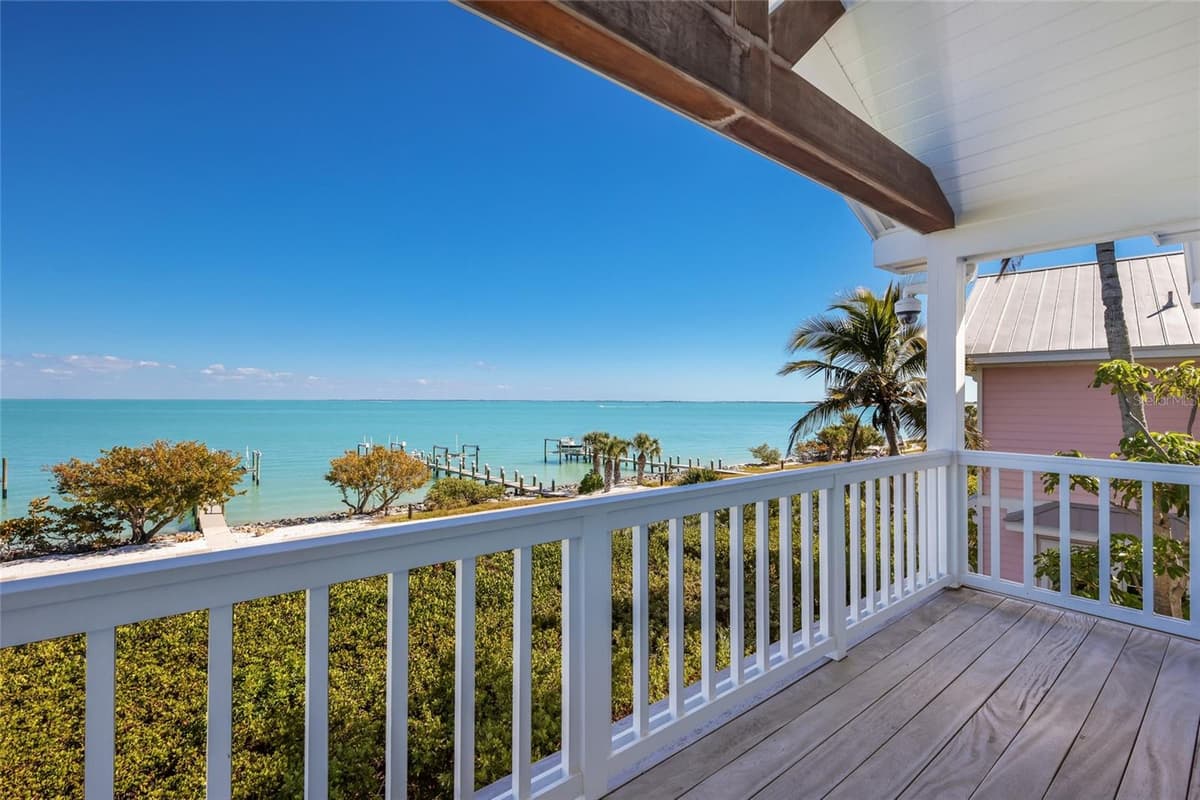 585 BUTTONWOOD BAY DRIVE — photo 38 of 70