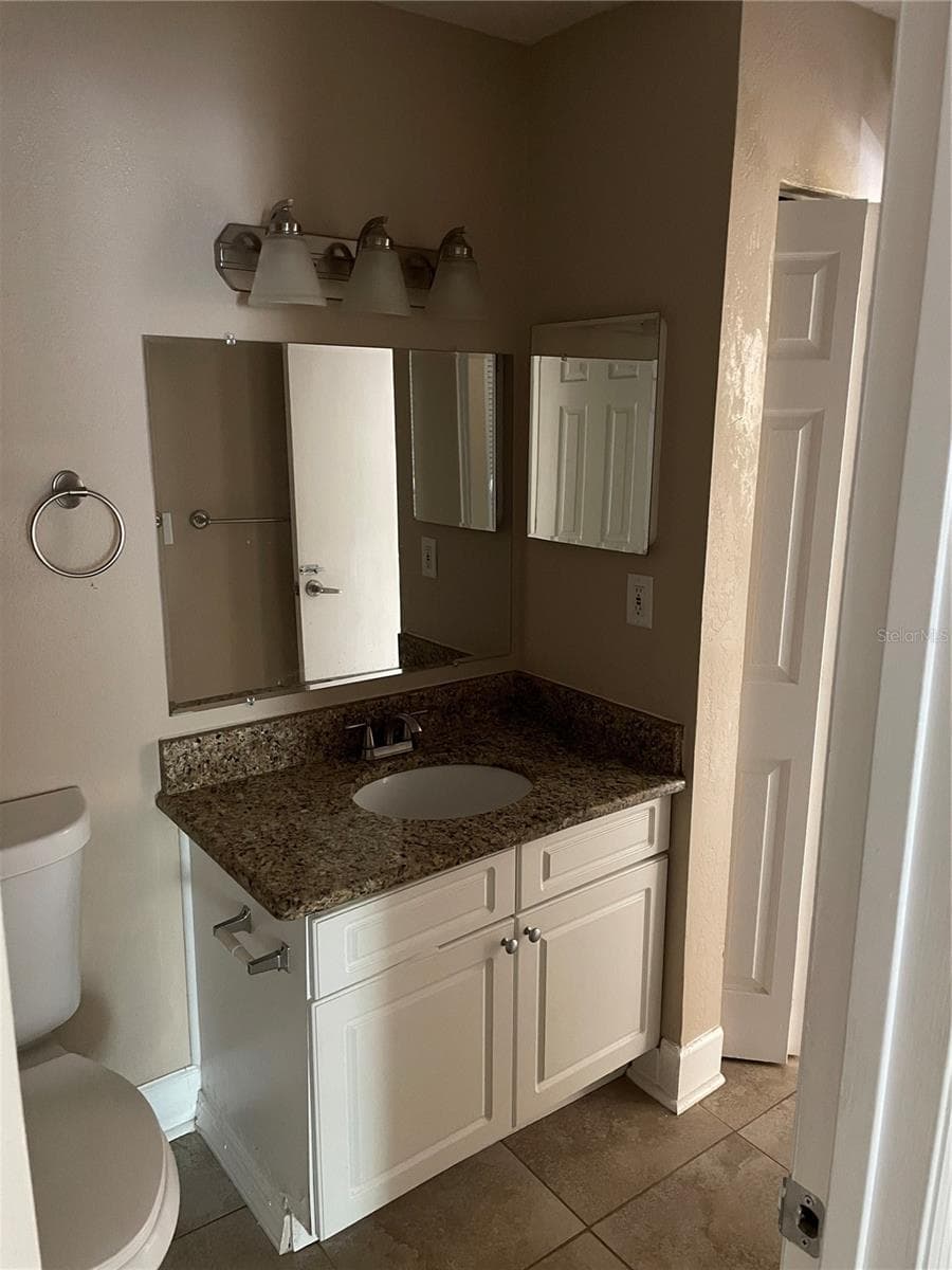 4512 COMMANDER DRIVE — photo 11 of 14