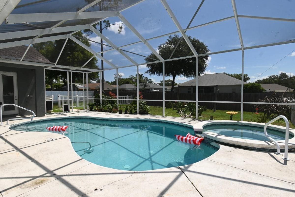 12106 PALM STREET — photo 31 of 36