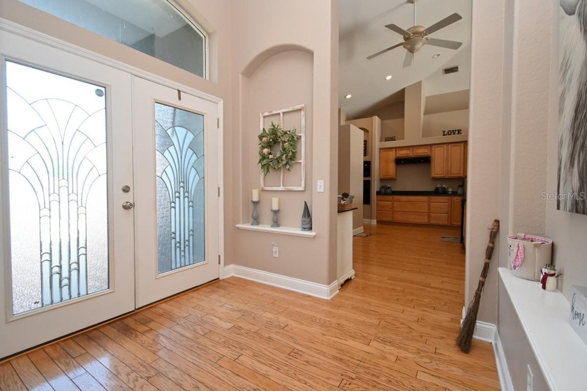 12106 PALM STREET — photo 5 of 36