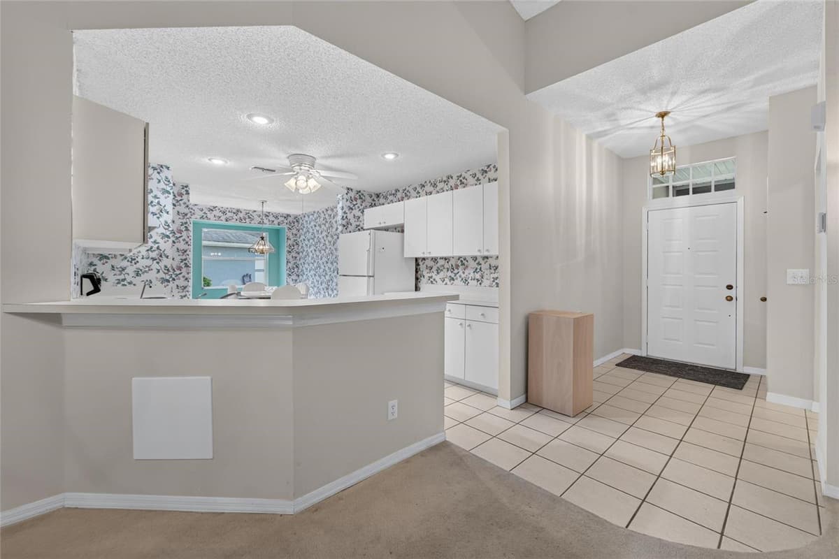 1023 MCDANIEL STREET — photo 6 of 83