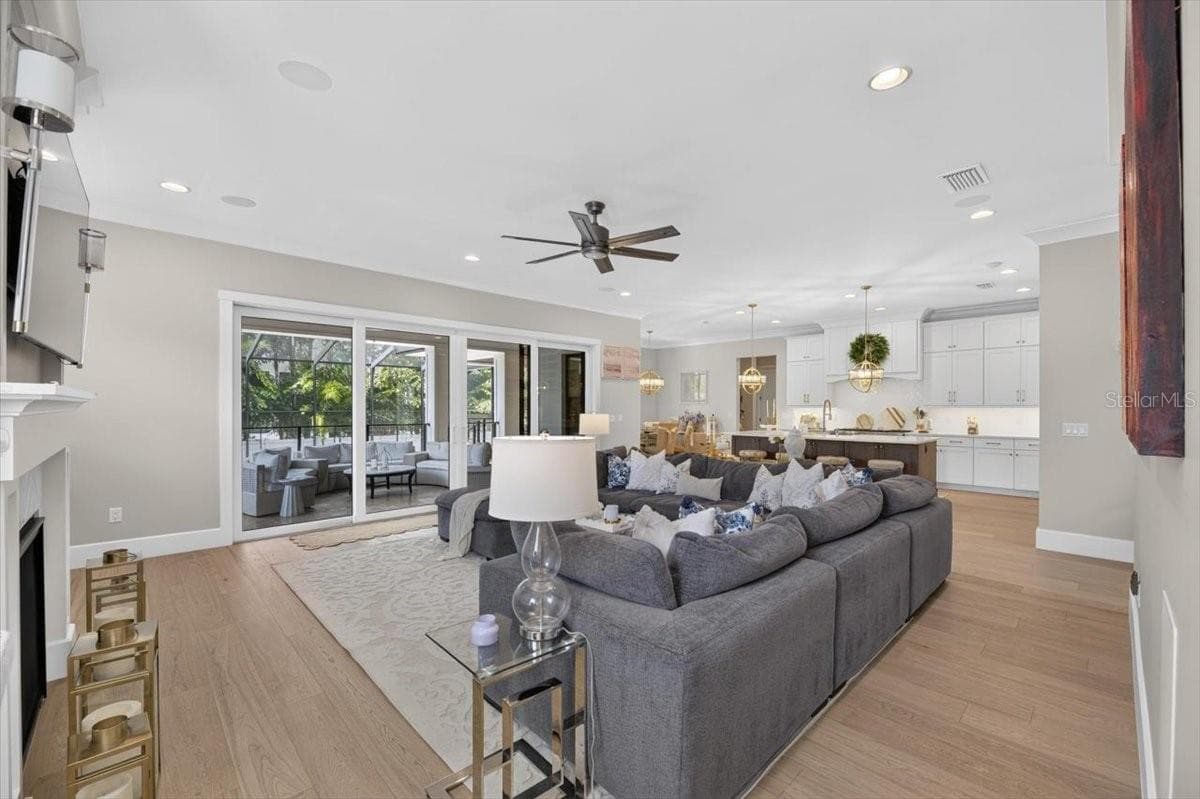 4814 SAN JOSE STREET — photo 18 of 89