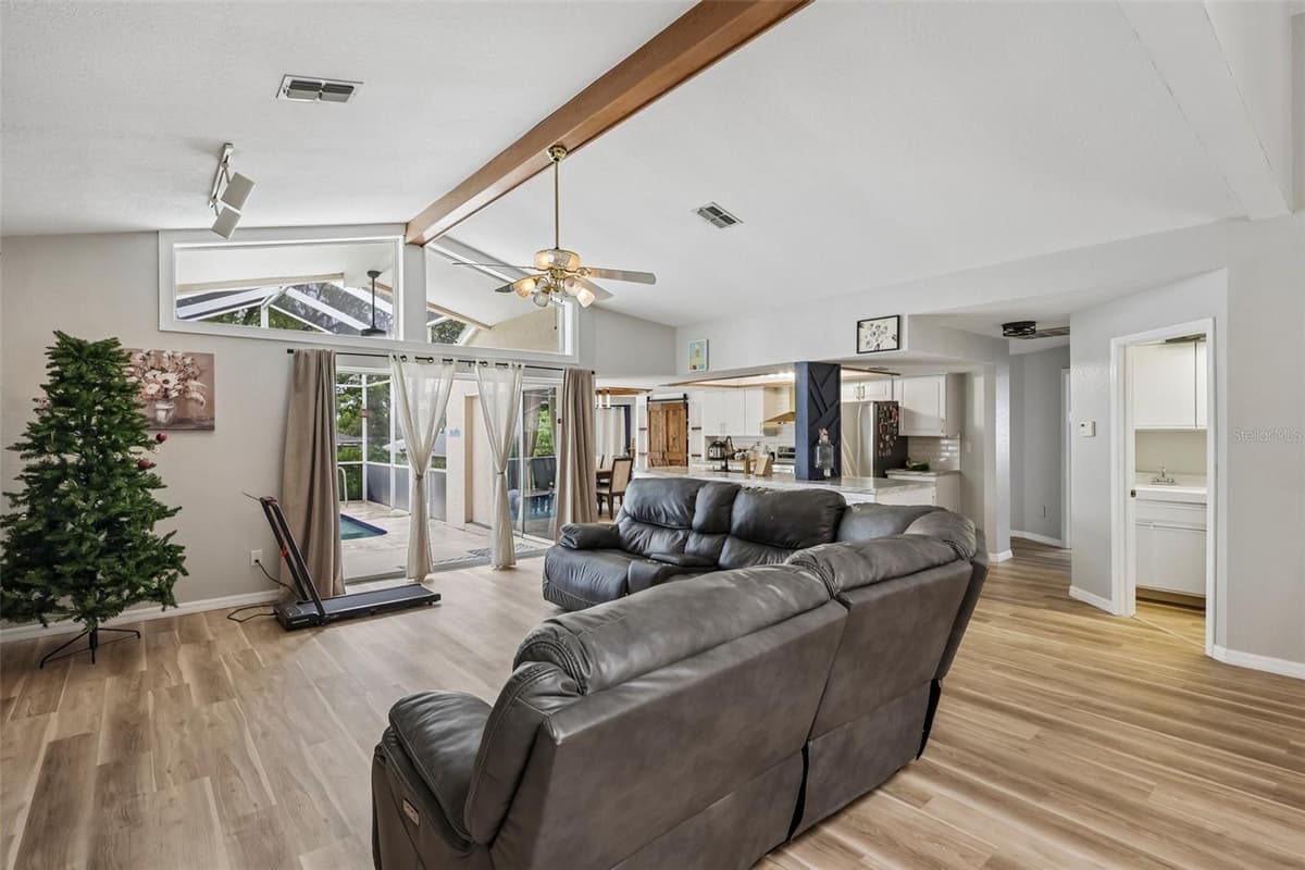 1260 MASADA LANE — photo 5 of 32