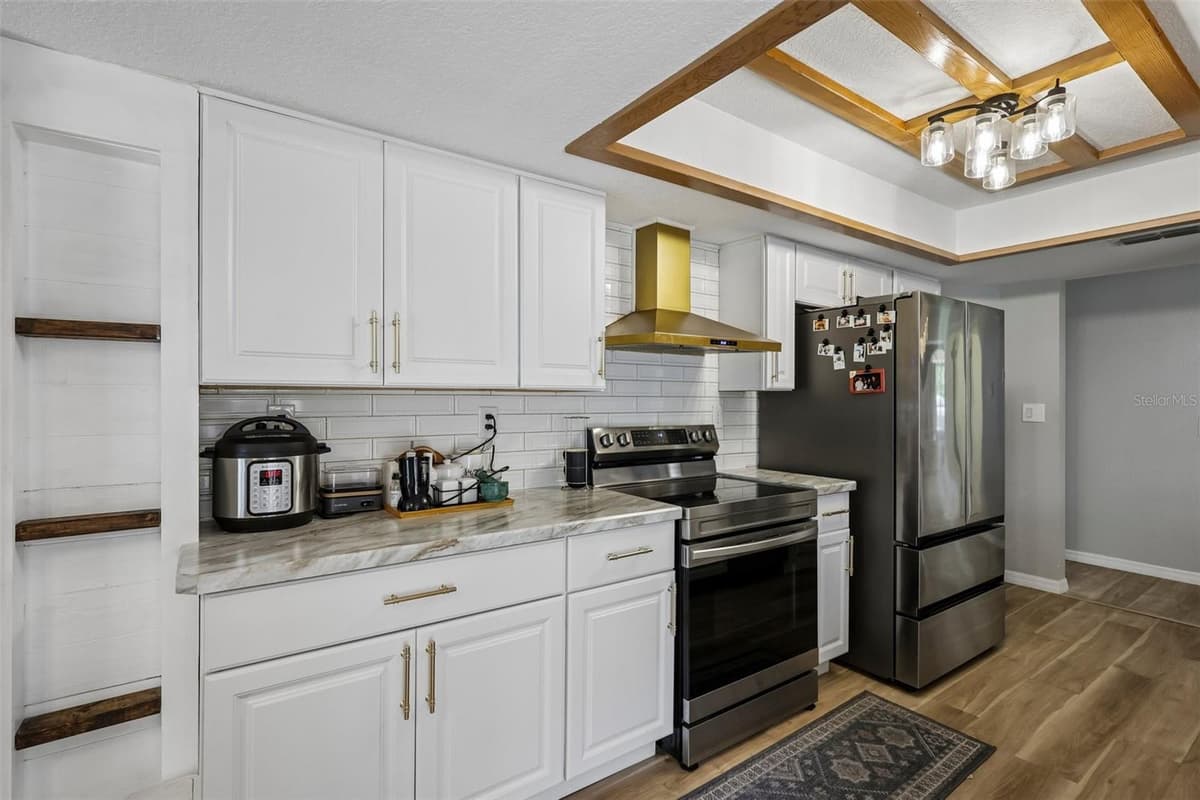 1260 MASADA LANE — photo 12 of 32