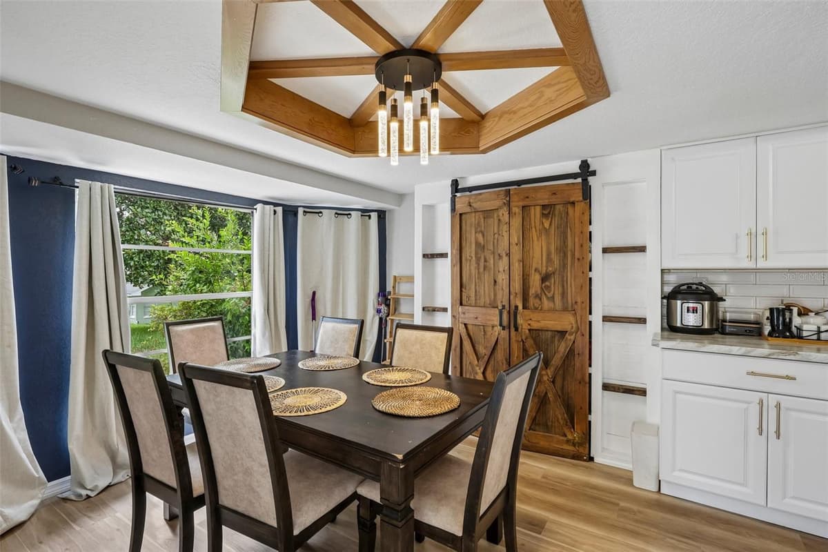 1260 MASADA LANE — photo 8 of 32
