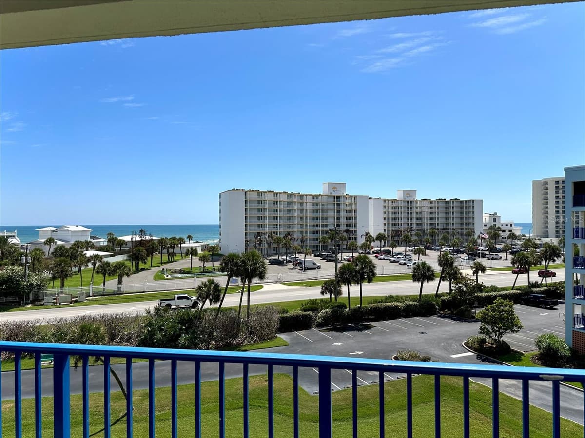 5300 ATLANTIC AVENUE — photo 46 of 59