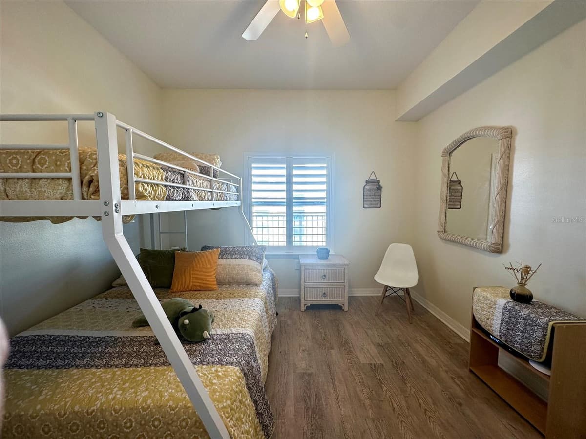 5300 ATLANTIC AVENUE — photo 11 of 59