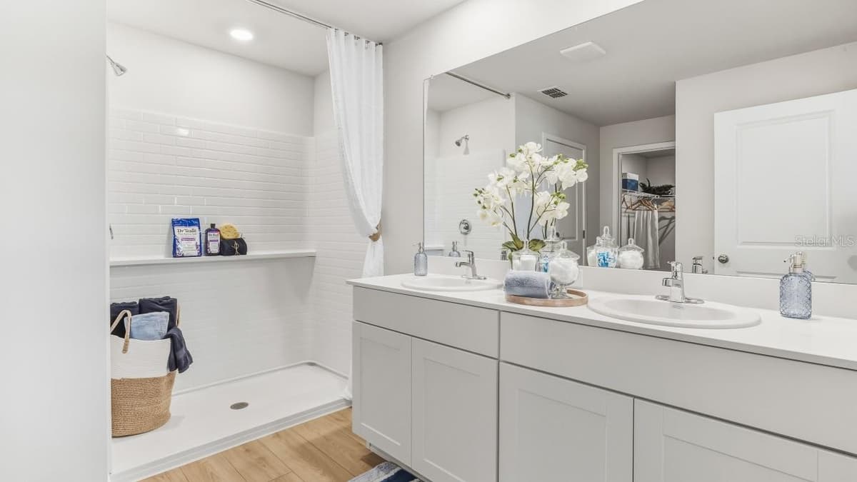 9620 TURTLE GRASS CIRCLE — photo 13 of 35