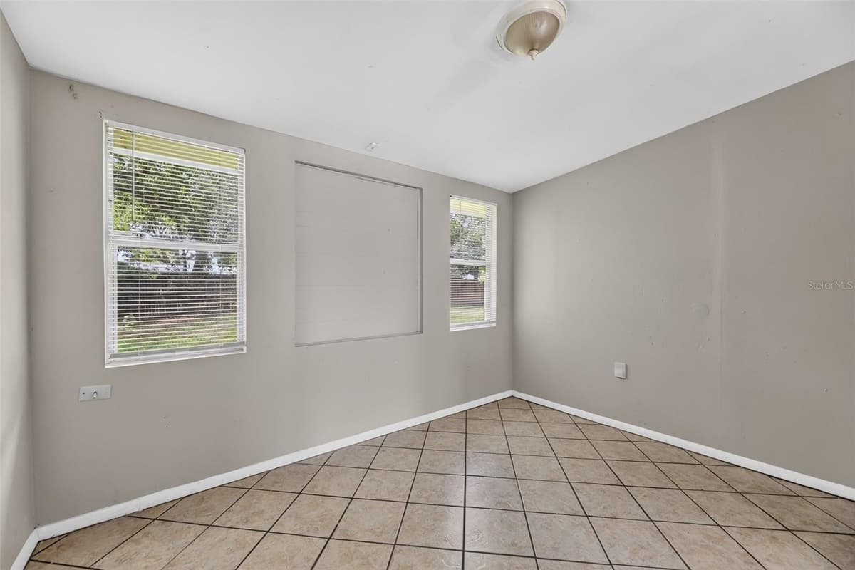 6728 PETER RABBIT DRIVE — photo 6 of 16