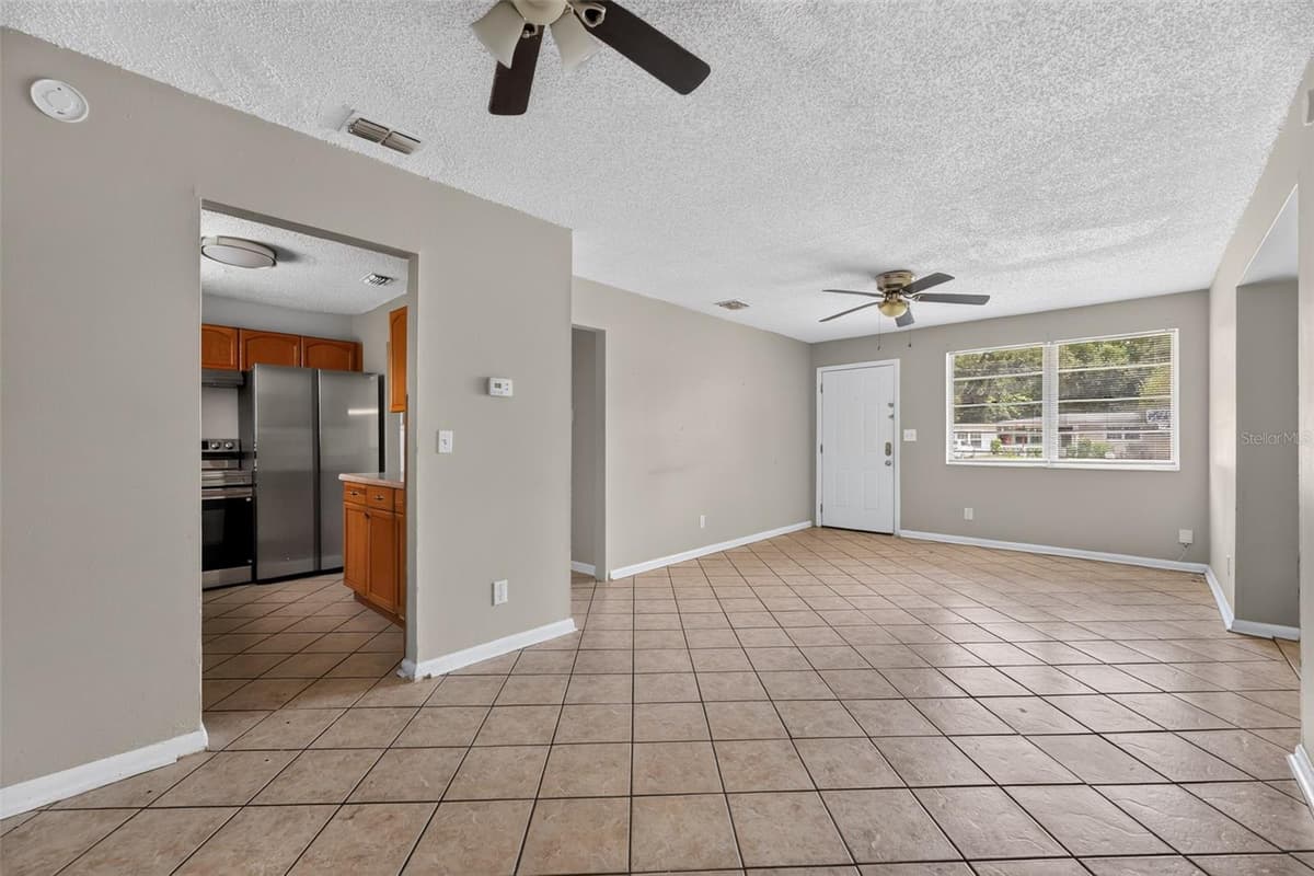 6728 PETER RABBIT DRIVE — photo 2 of 16