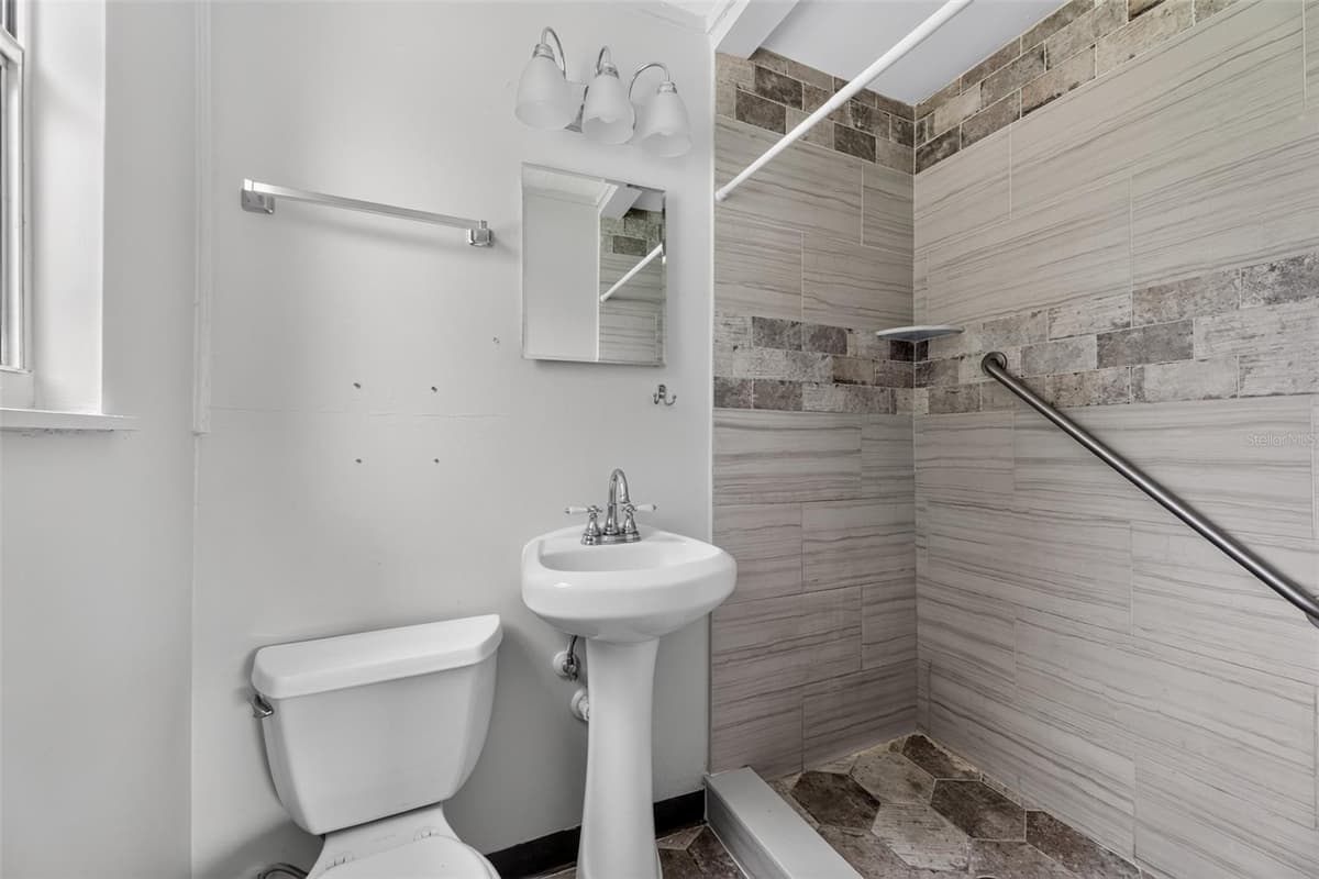 6728 PETER RABBIT DRIVE — photo 11 of 16