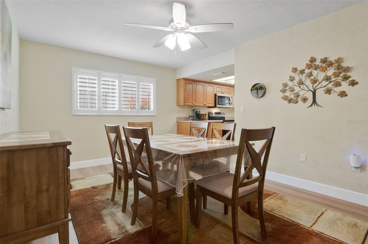 1150 BROOK DRIVE — photo 15 of 57