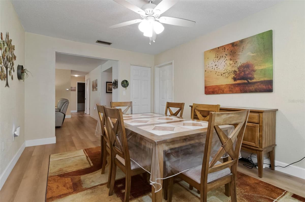 1150 BROOK DRIVE — photo 16 of 57