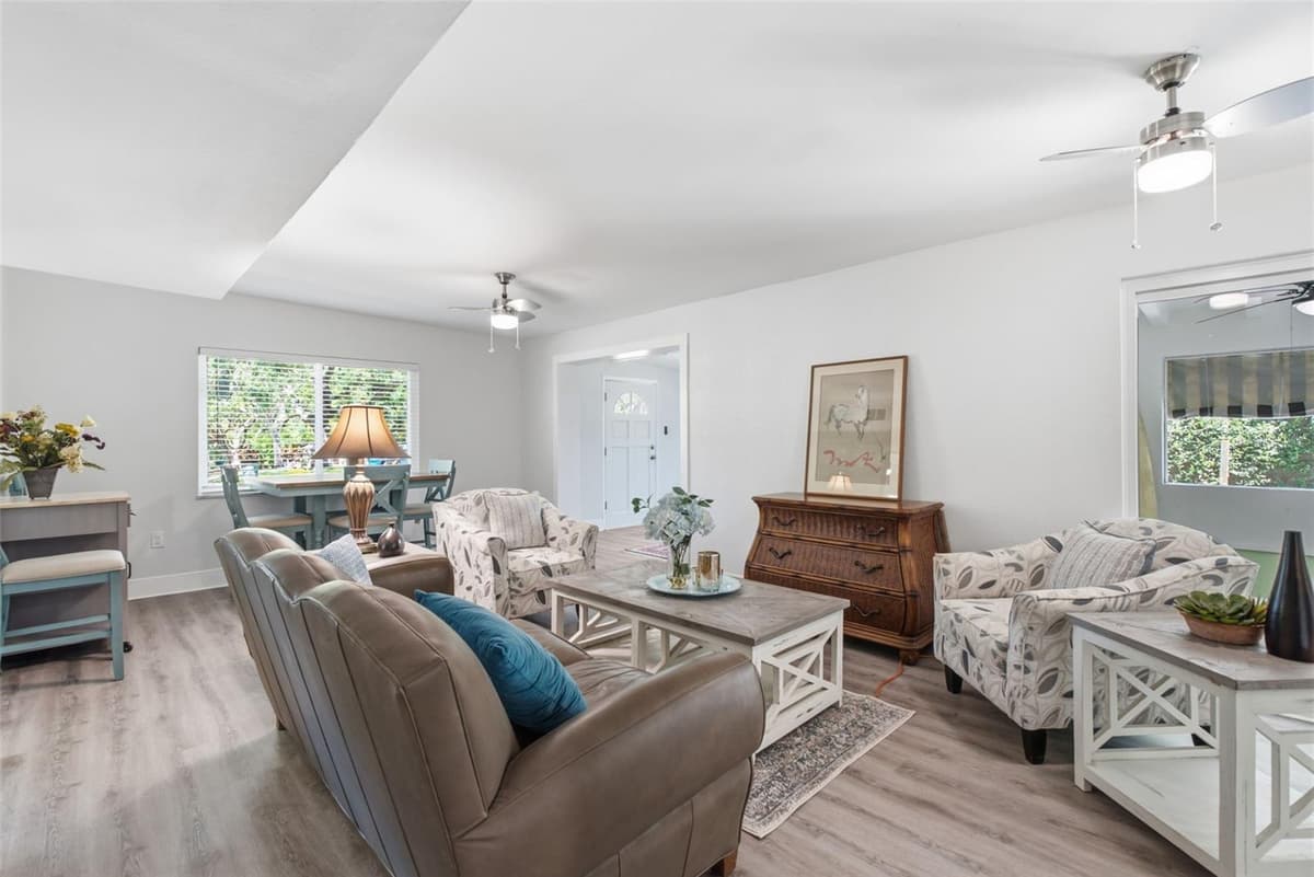 1516 ADELE PLACE — photo 14 of 57
