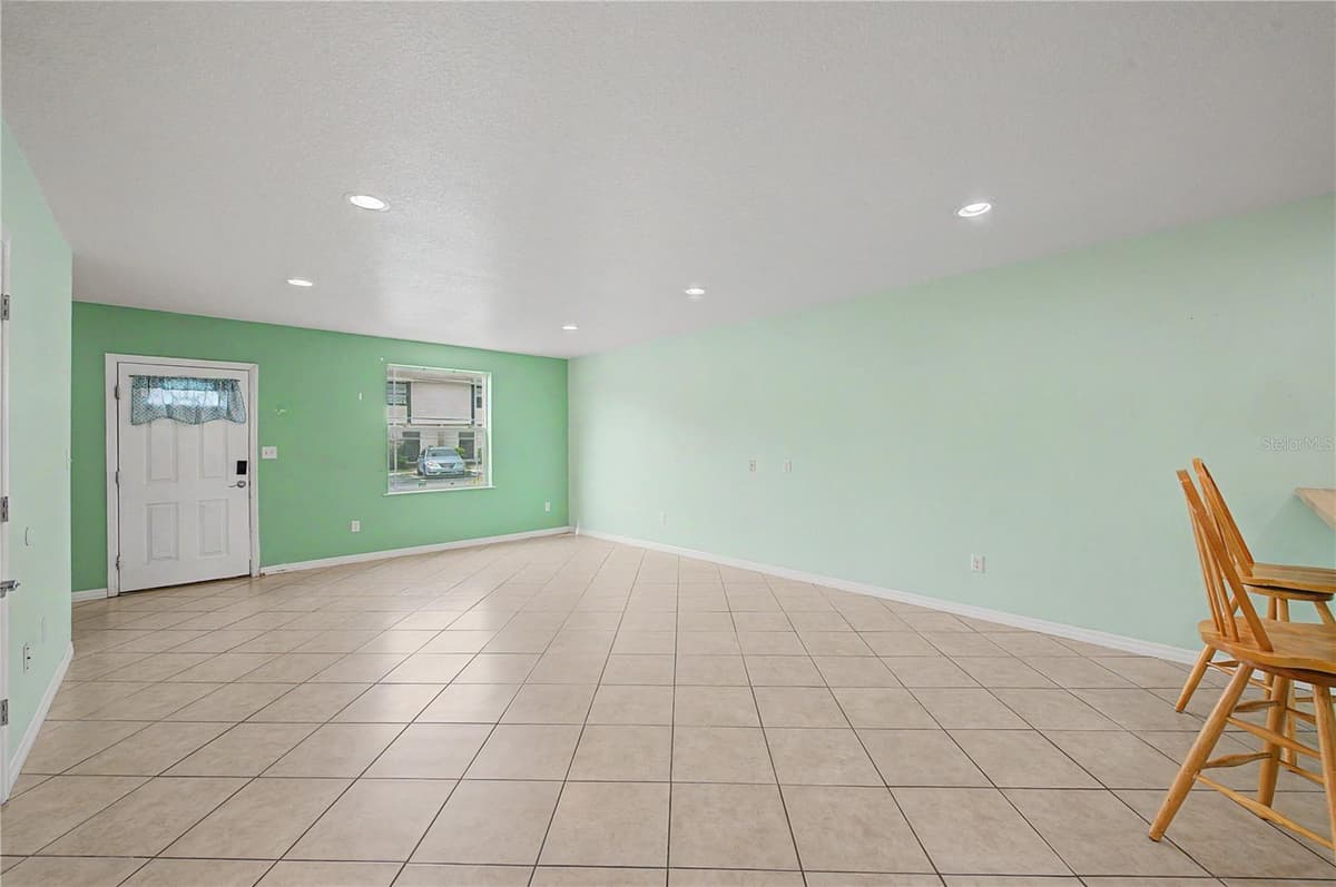 2106 PINE CHACE COURT — photo 5 of 39