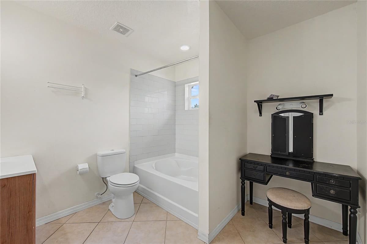 2106 PINE CHACE COURT — photo 21 of 39
