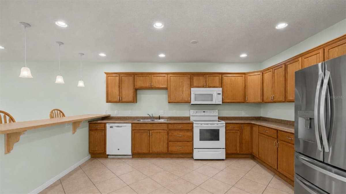 2106 PINE CHACE COURT — photo 12 of 39