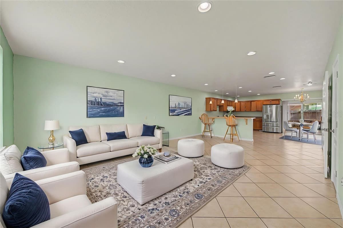 2106 PINE CHACE COURT — photo 4 of 39