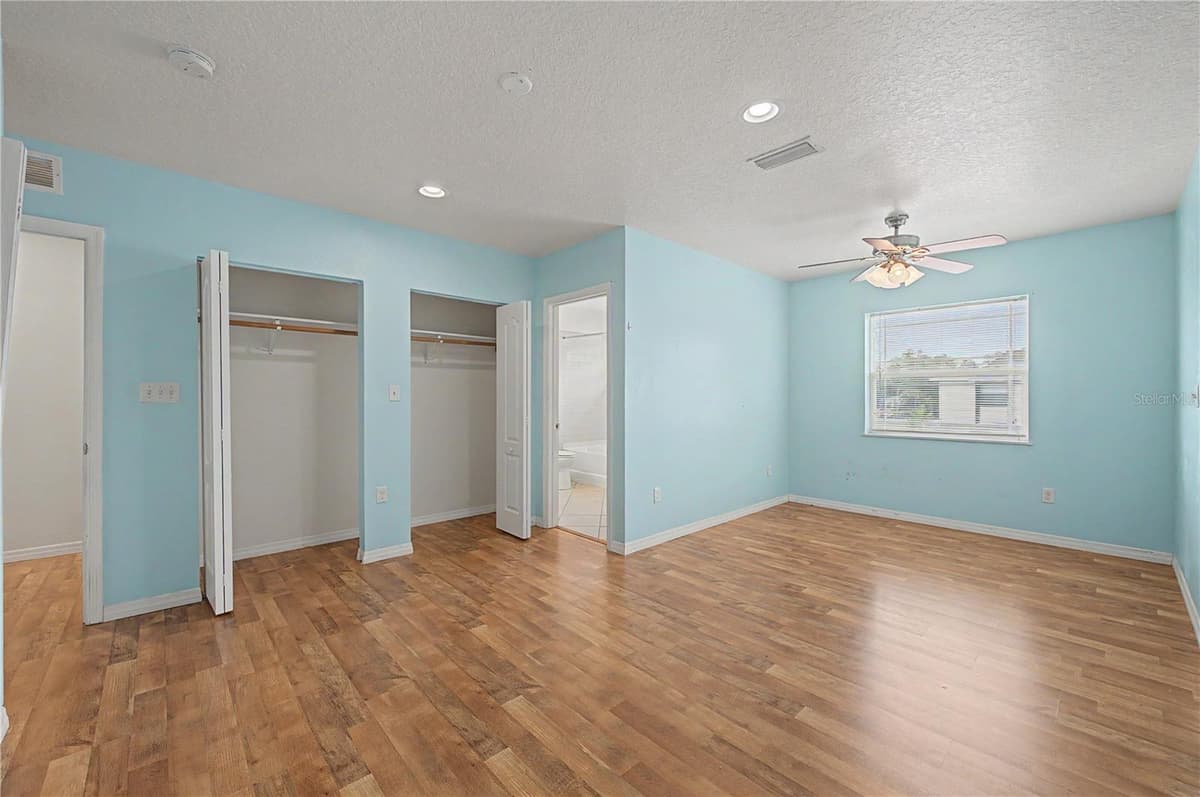 2106 PINE CHACE COURT — photo 18 of 39