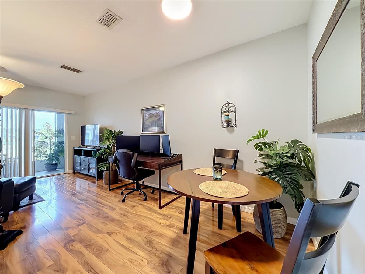9379 FLOWERING COTTONWOOD ROAD — photo 7 of 42