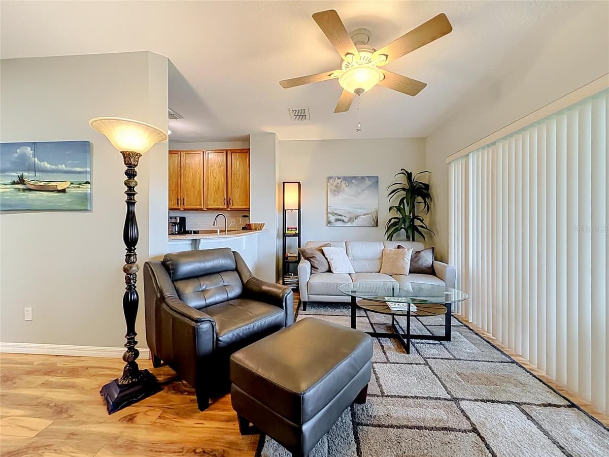 9379 FLOWERING COTTONWOOD ROAD — photo 10 of 42
