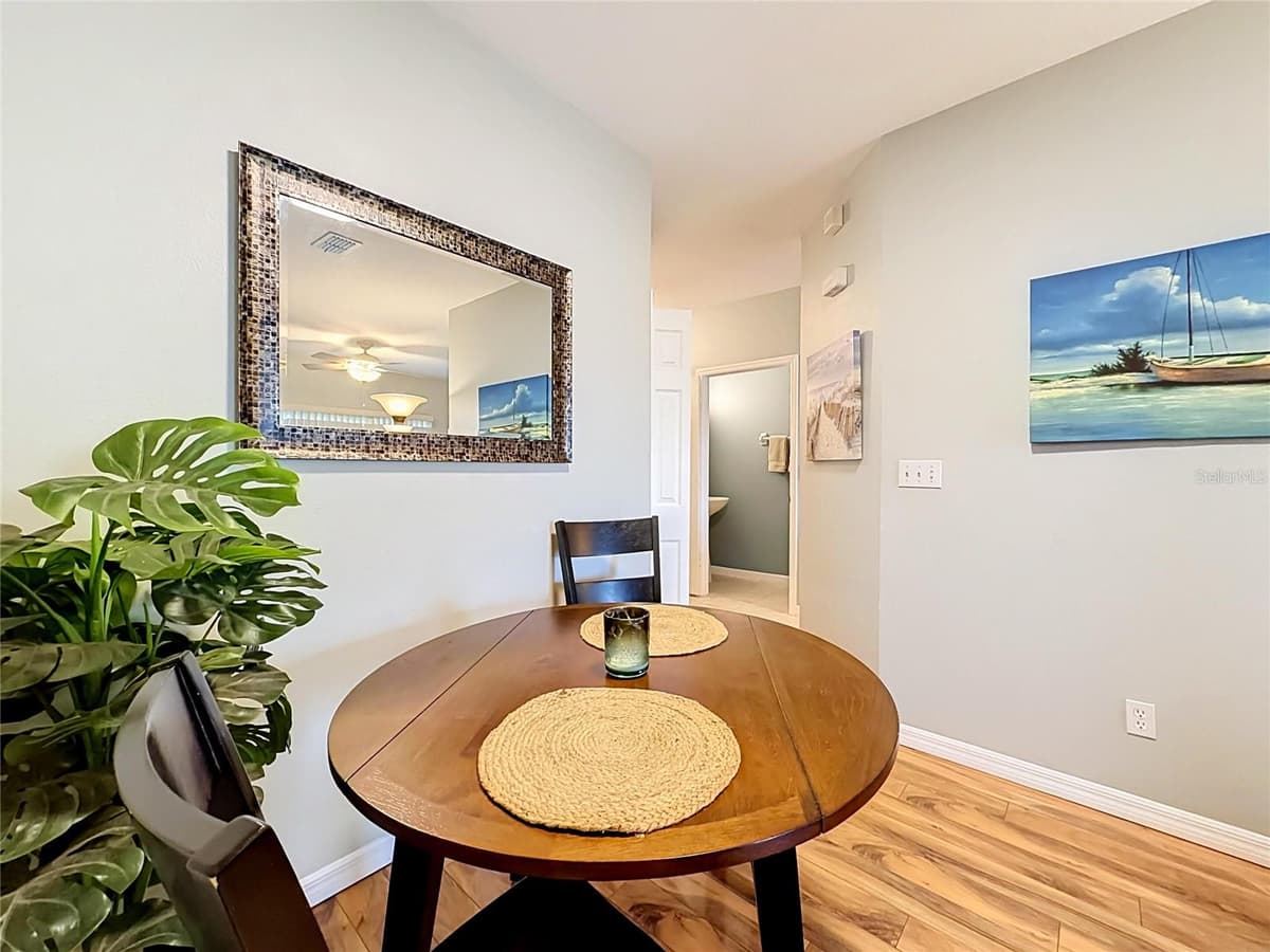 9379 FLOWERING COTTONWOOD ROAD — photo 8 of 42