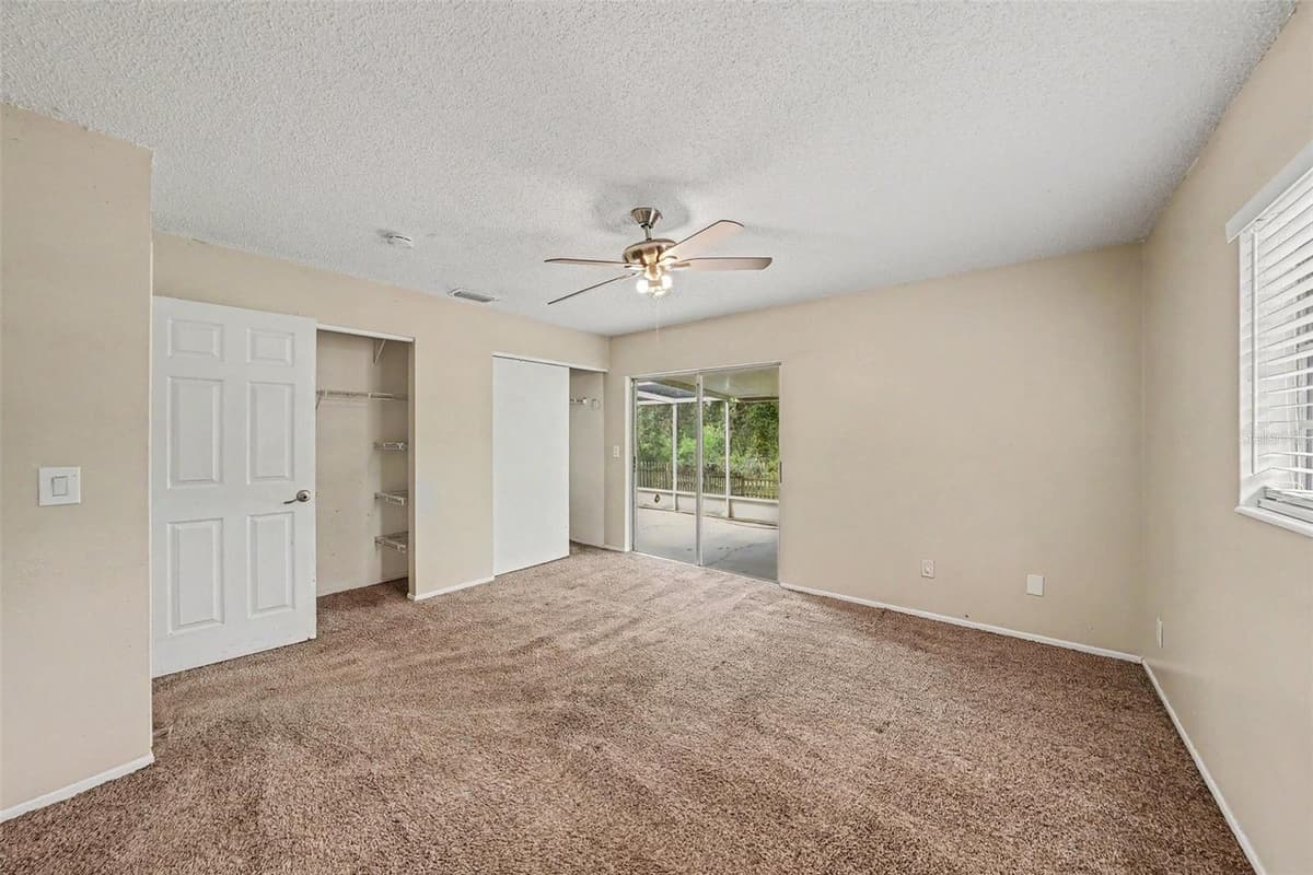 2451 GLENVIEW DRIVE — photo 16 of 29