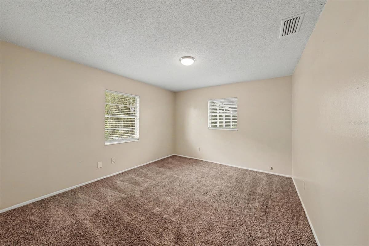 2451 GLENVIEW DRIVE — photo 20 of 29