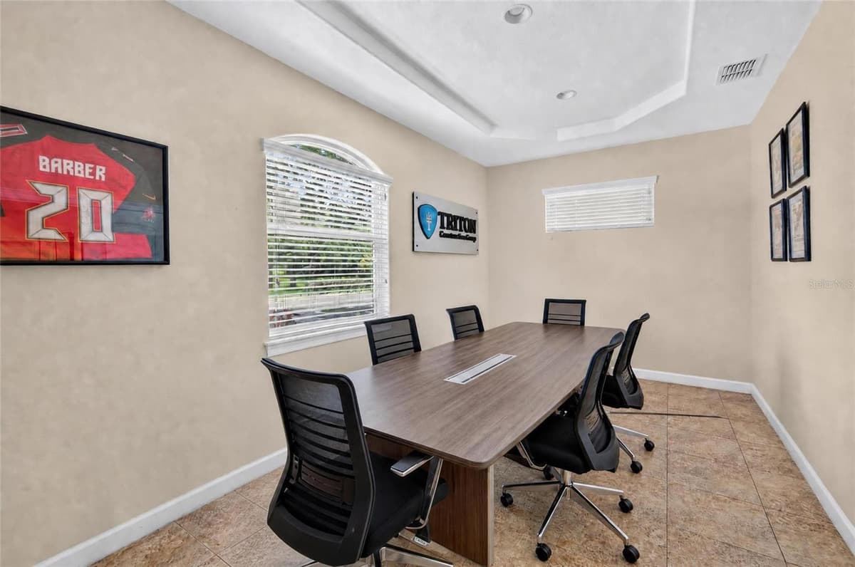7318 COMANCHE AVENUE — photo 99 of 100
