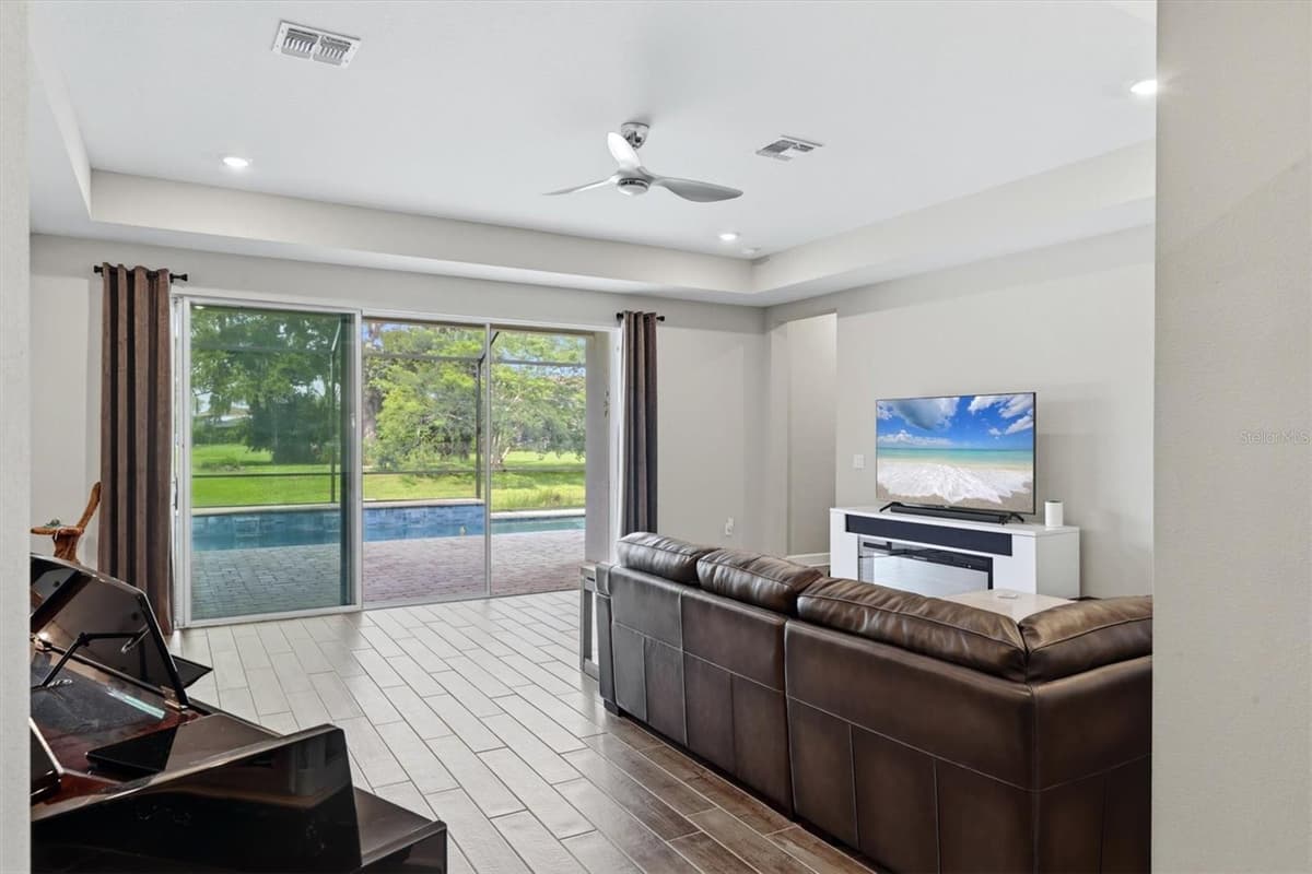 7271 GREAT EGRET BOULEVARD — photo 8 of 78