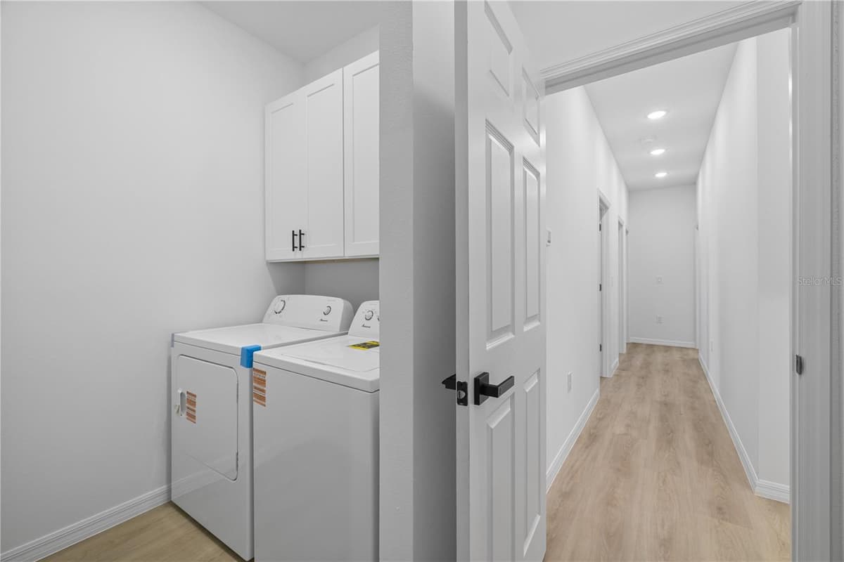 254 BRIMSON PLACE — photo 14 of 31