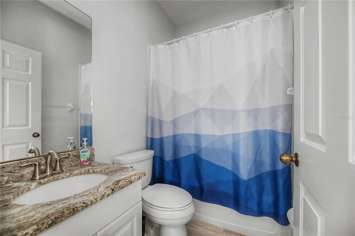 1253 RED OAK LANE — photo 45 of 82