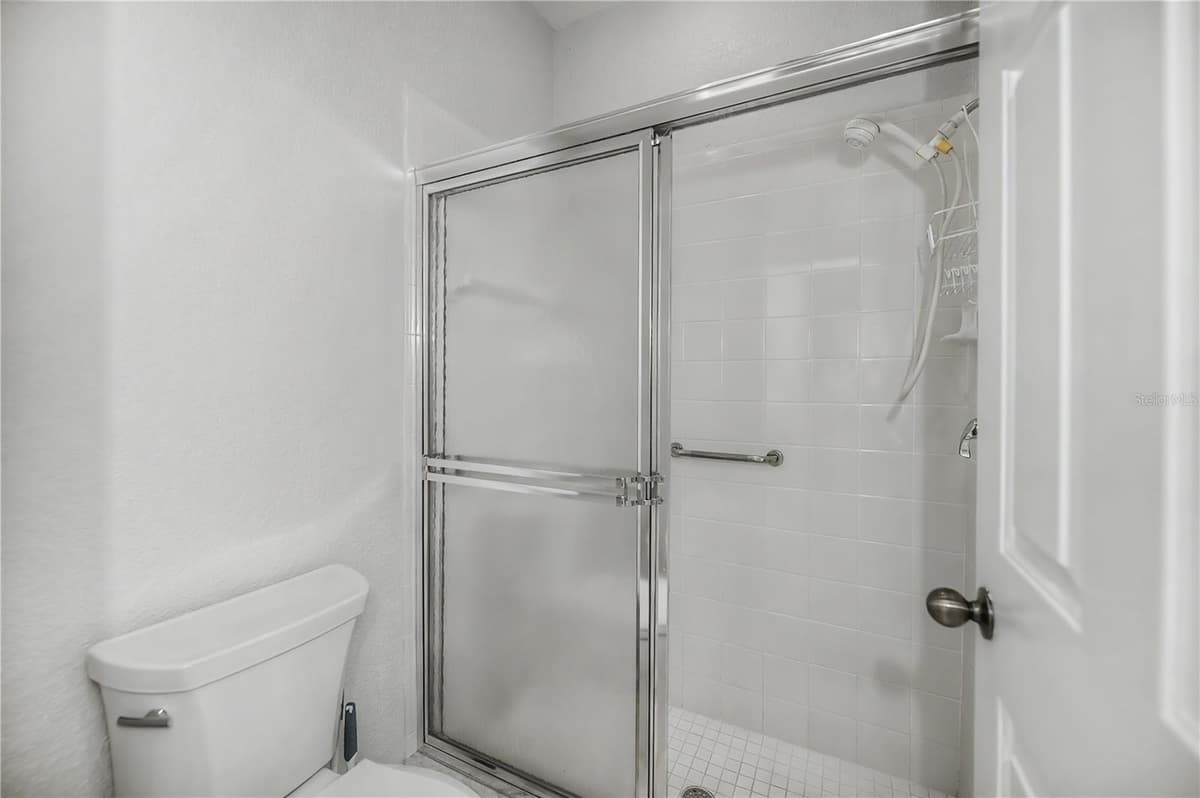 1253 RED OAK LANE — photo 40 of 82