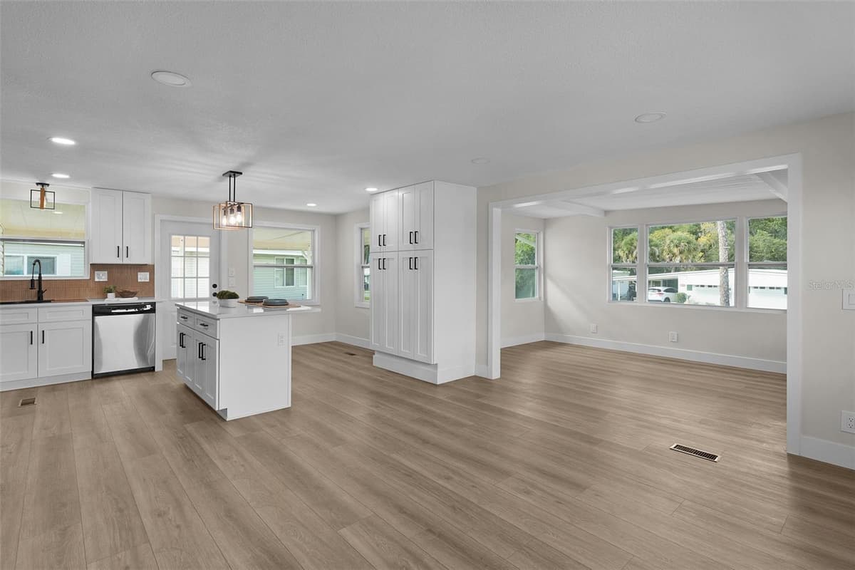 205 PALO VERDE DRIVE — photo 18 of 78